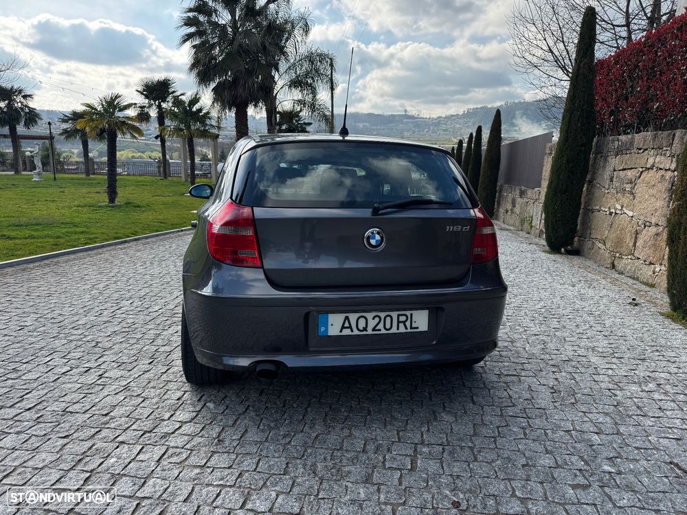 BMW 118 d DPF Edition Sport - 9