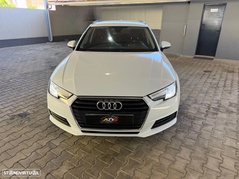 Audi A4 Avant 35 TDI Sport S tronic - 12