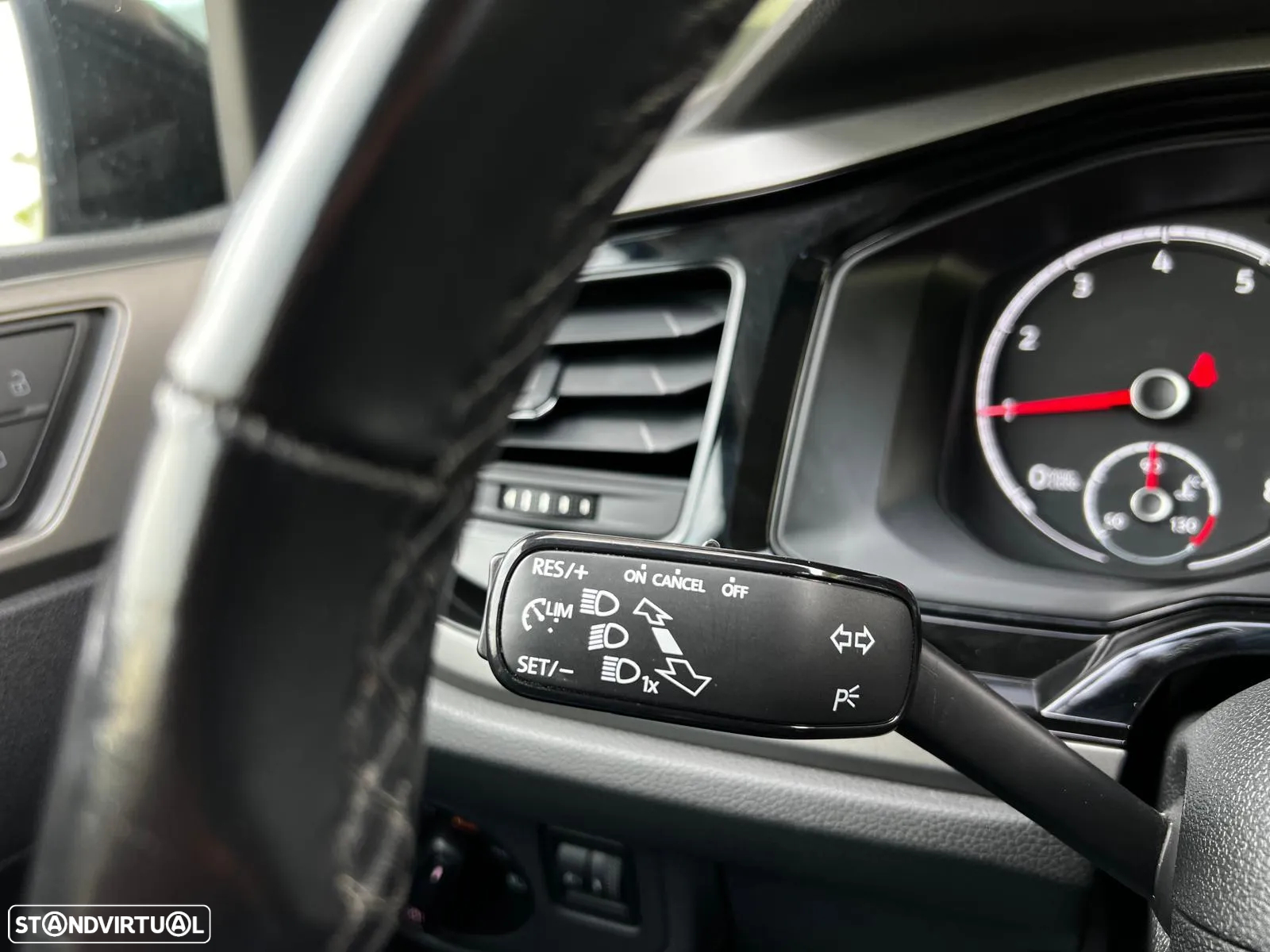 VW Polo 1.0 Trendline - 38