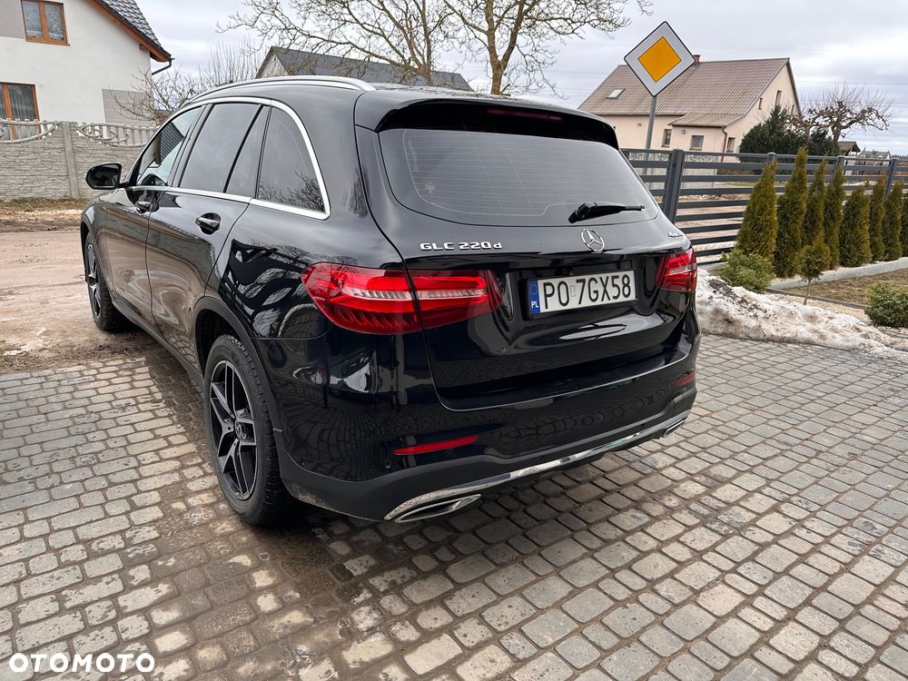 Mercedes-Benz GLC - 17