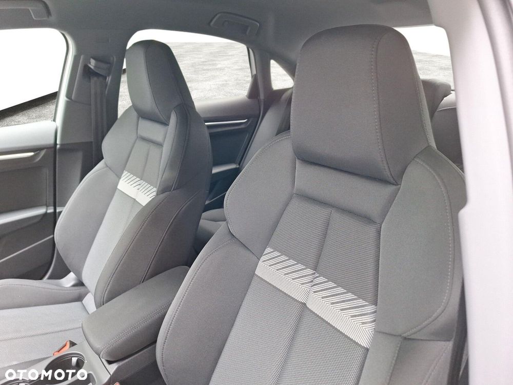 Audi A3 Limousine 35 TFSI mHEV S tronic - 16