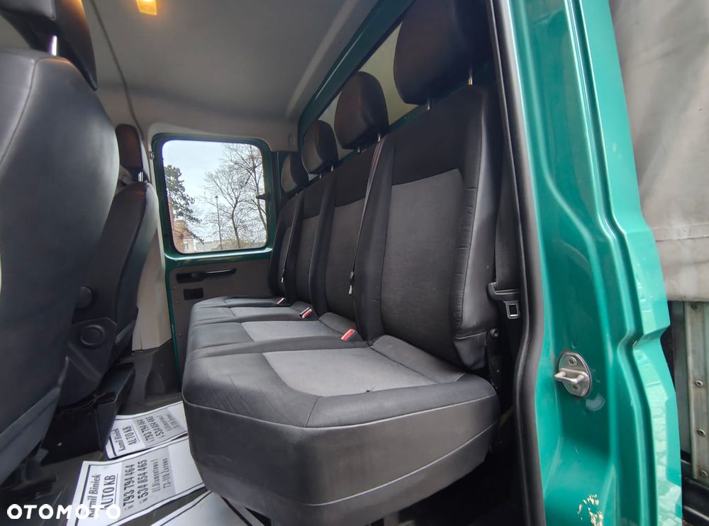 Volkswagen CRAFTER - 14