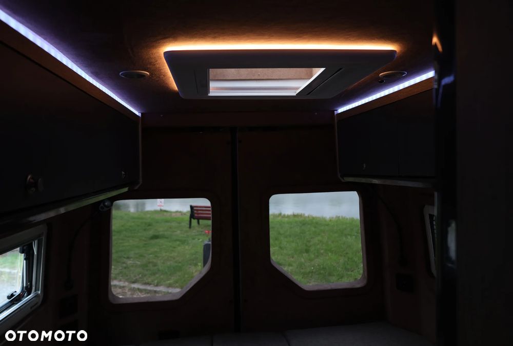 Volkswagen Crafter - 37