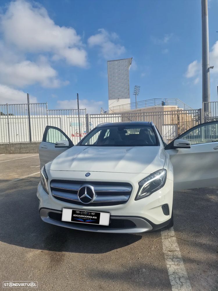 Mercedes-Benz GLA 220 d Urban - 1