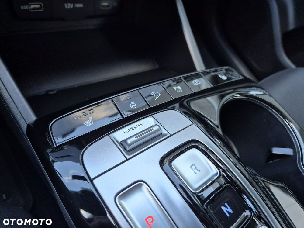 Hyundai Tucson 1.6 T-GDi HEV Smart 2WD - 25