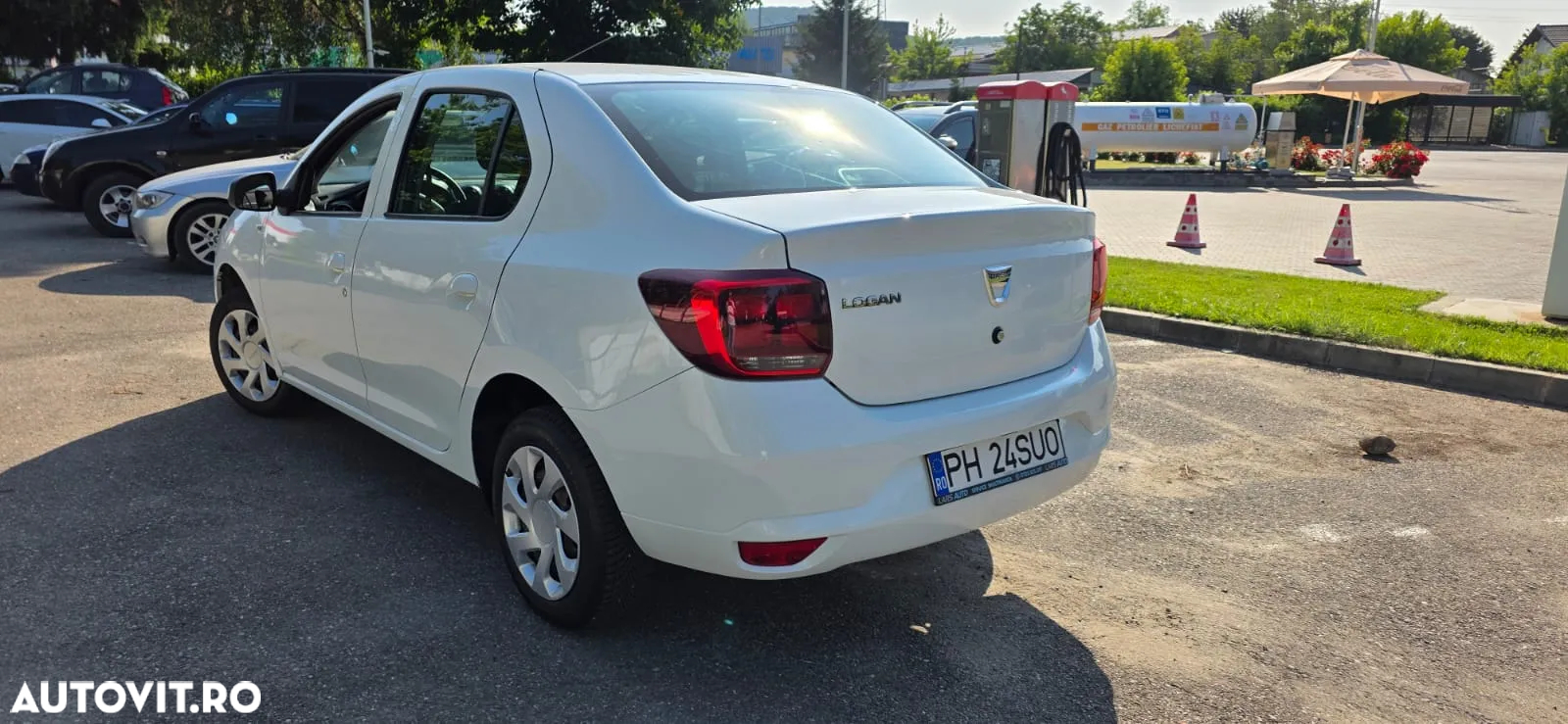 Dacia Logan 1.0 SCe Laureate - 3