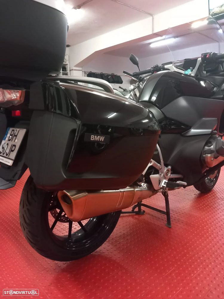 BMW R 1250 RT Triple Black 2024 - 16