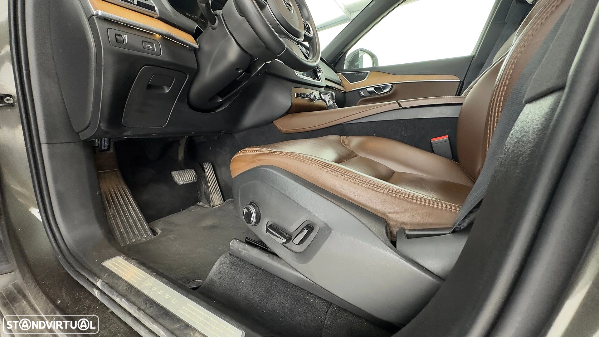 Volvo XC 90 2.0 D4 Inscription - 29
