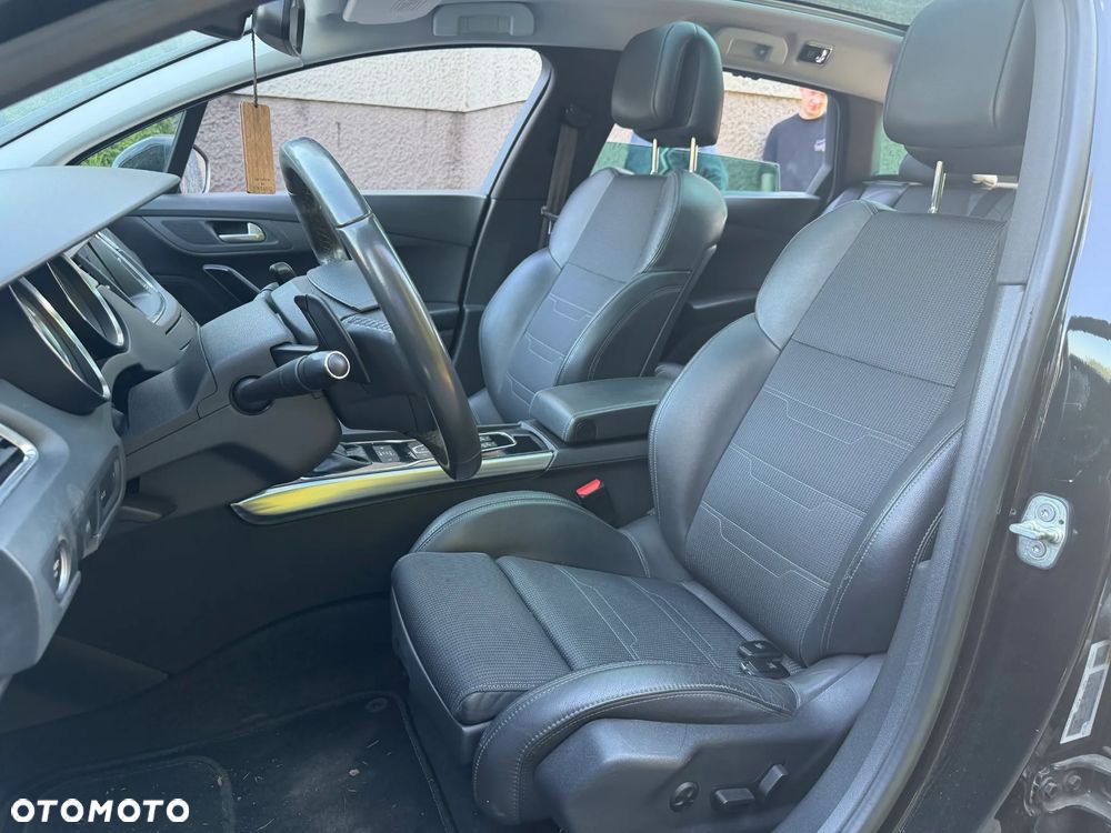 Peugeot 508 - 8
