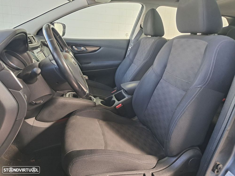 Nissan Qashqai 1.5 dCi N-Connecta - 5