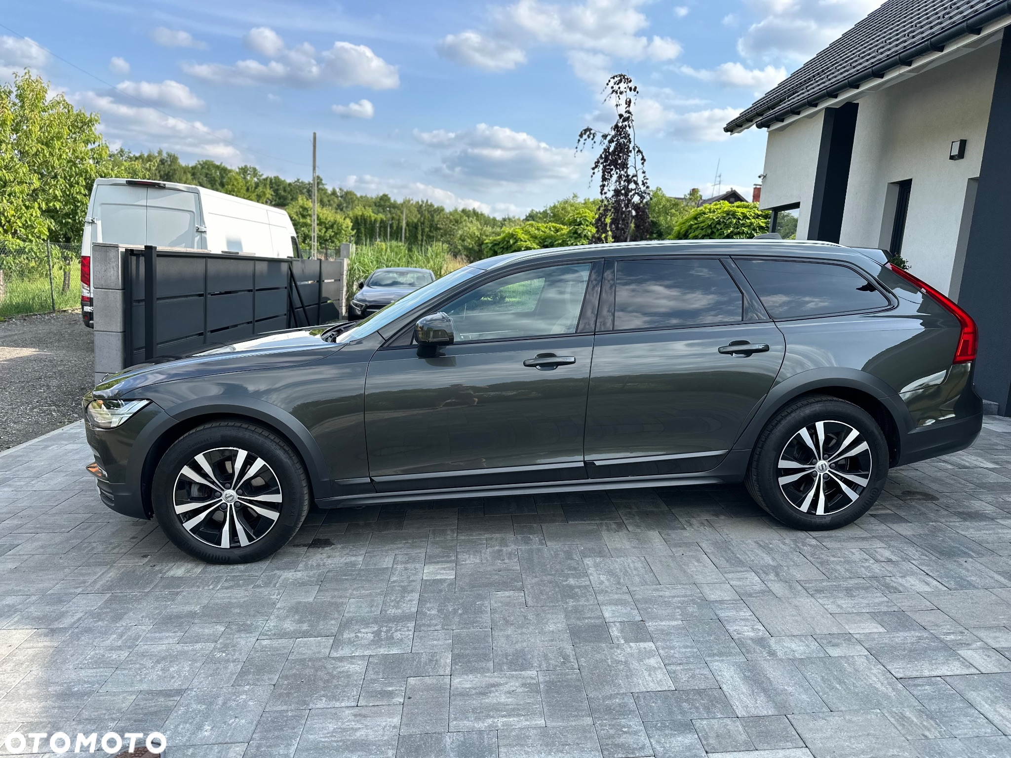 Volvo V90 Cross Country D4 AWD - 20