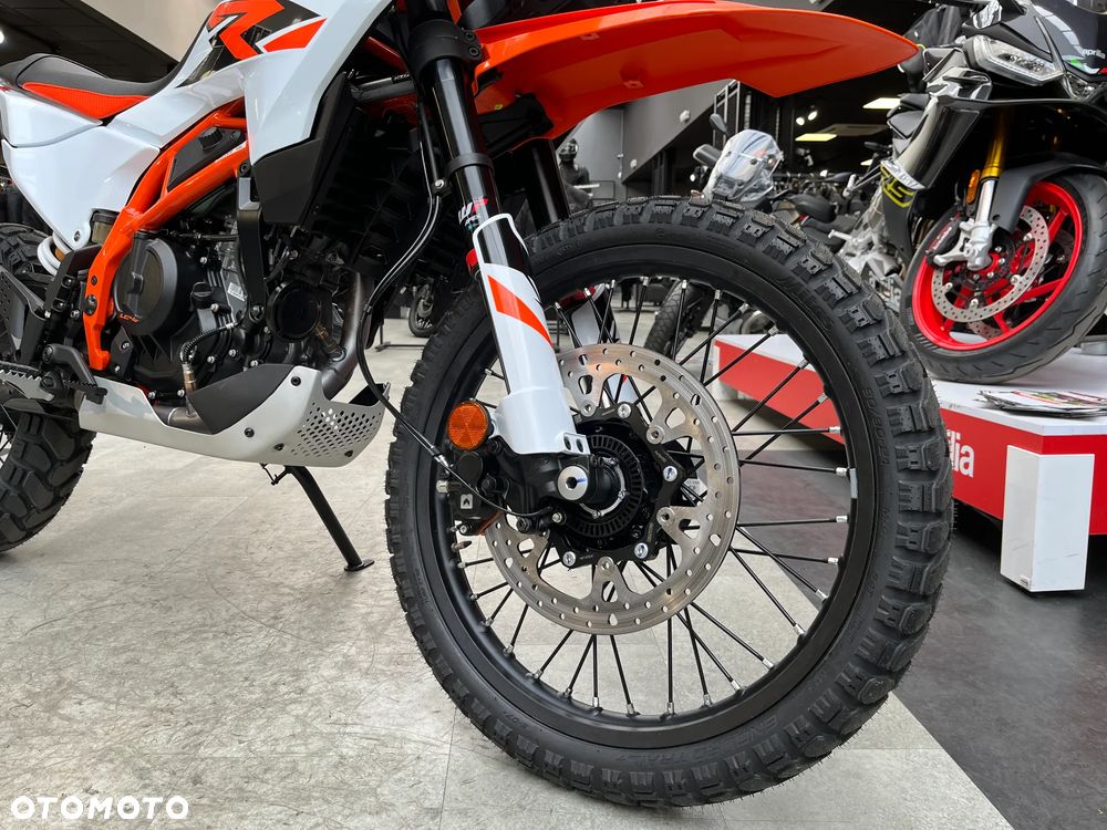 KTM Adventure - 8