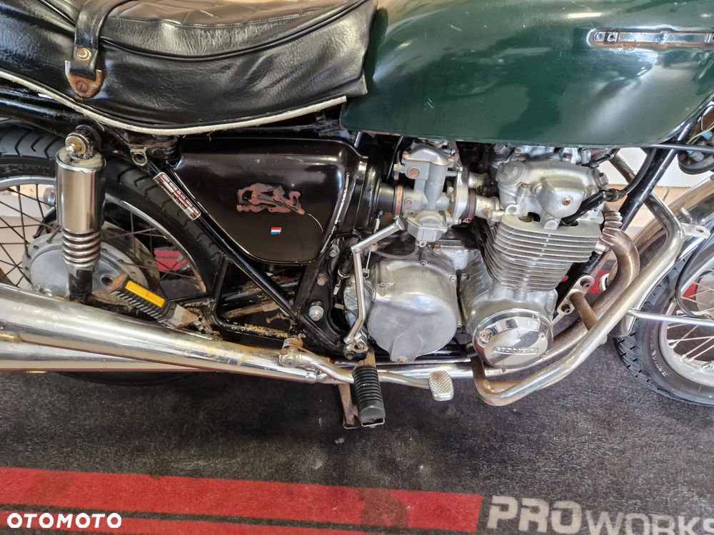 Honda CB - 30