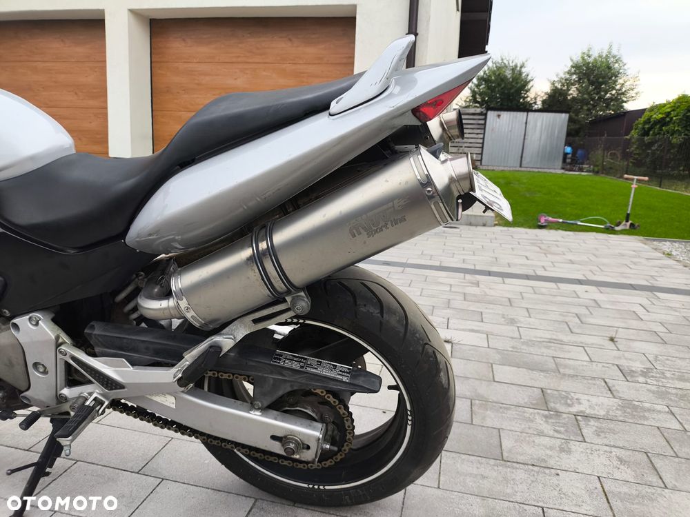 Honda CB - 4