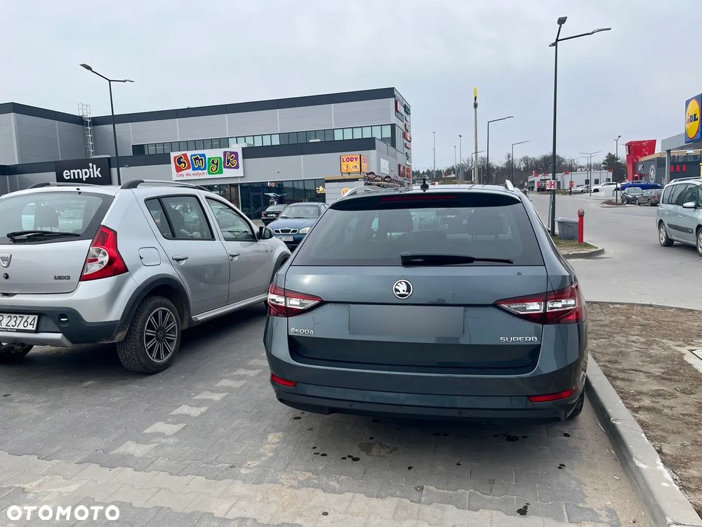 Skoda Superb 1.8 TSI Ambition - 7