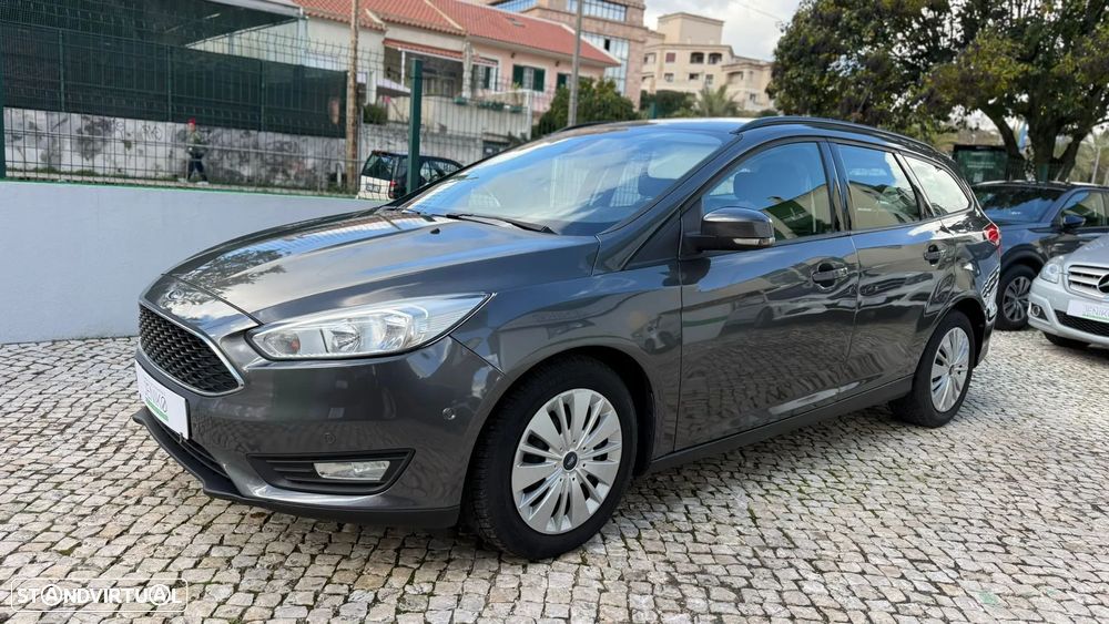 Ford Focus 1.0 EcoBoost S&S SYNC Edition - 4