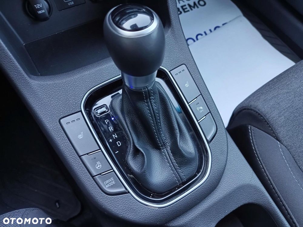 Hyundai i30 1.5 T-GDI 48V Smart DCT - 24