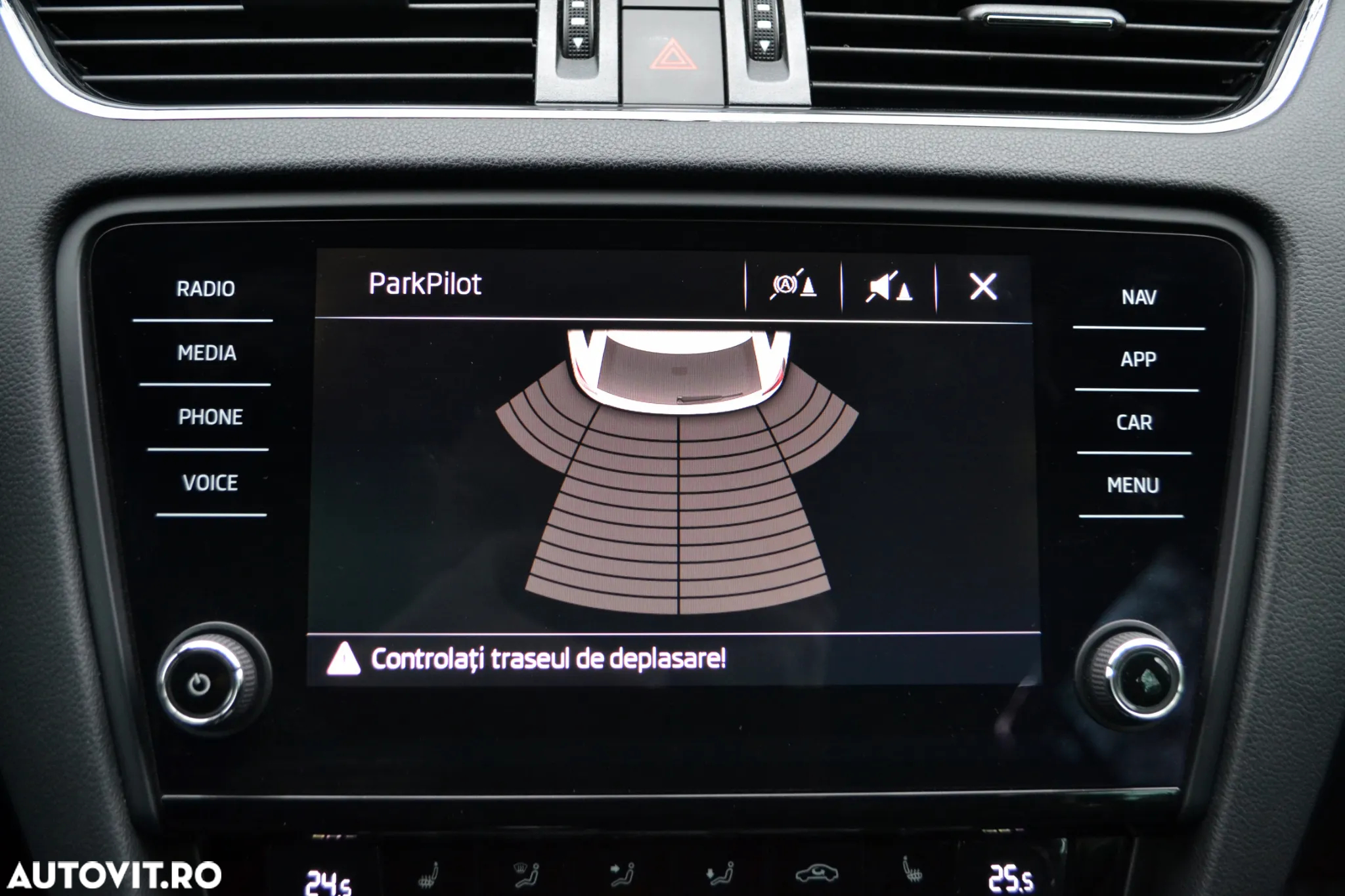 Skoda Octavia 1.6 TDI Premium Edition - 19