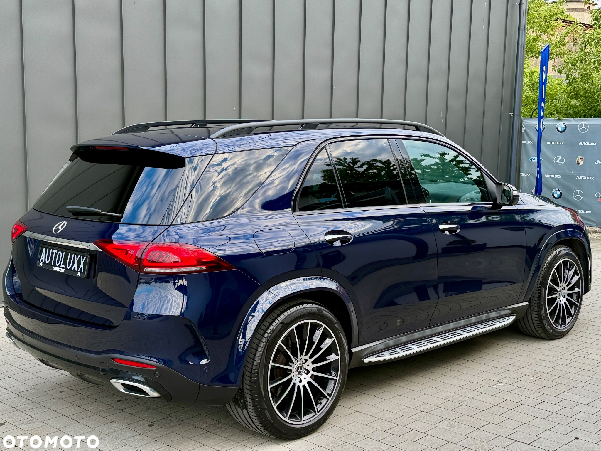 Mercedes-Benz GLE 300 d 4-Matic - 15
