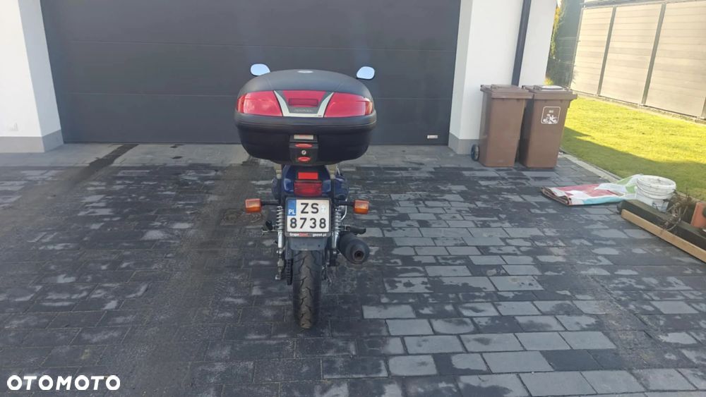 Honda CB - 9