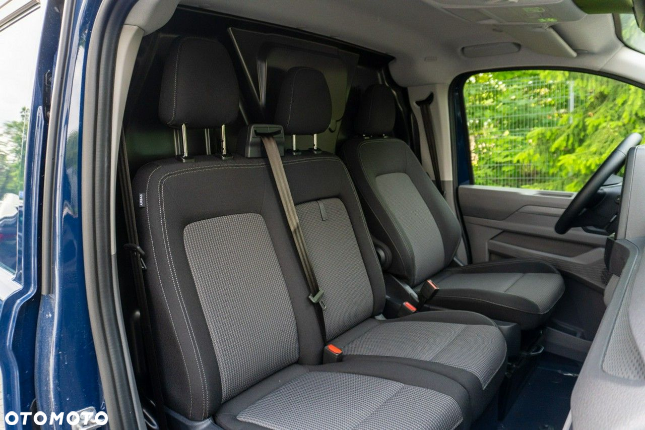 Volkswagen Transporter - 18