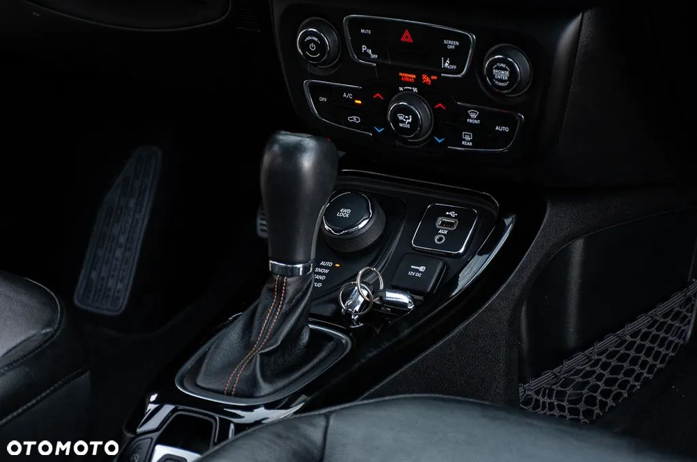 Jeep Compass - 21