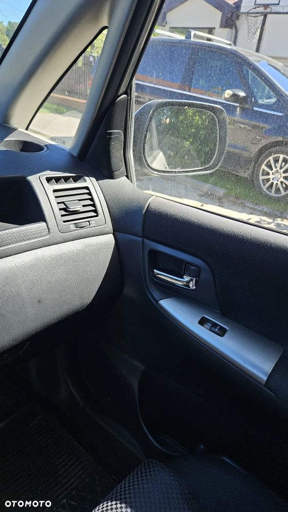 Toyota Corolla Verso 2.0 D-4D Sol - 34