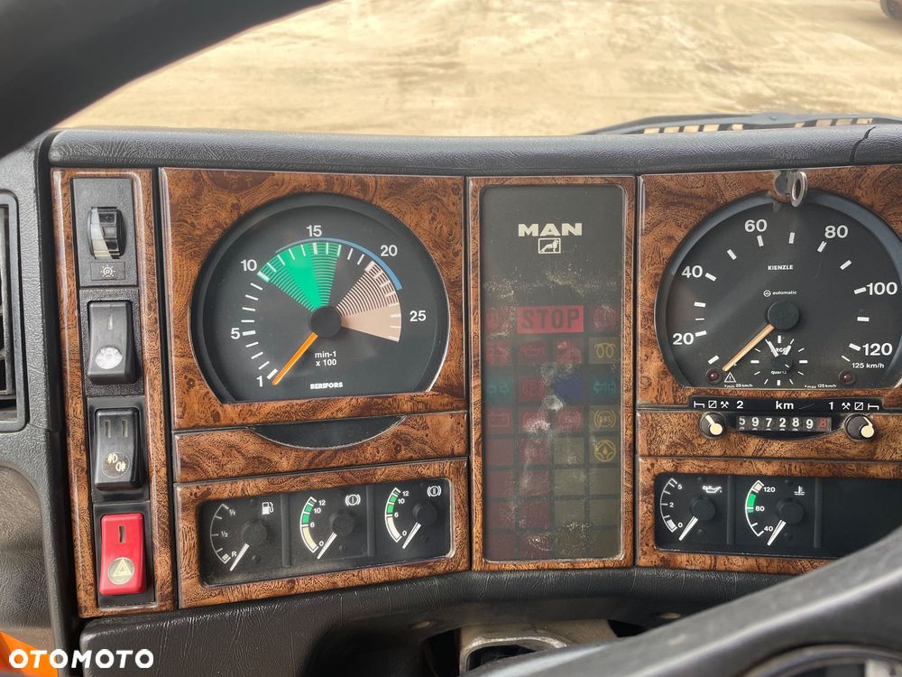 MAN F2000 27-403 - 5