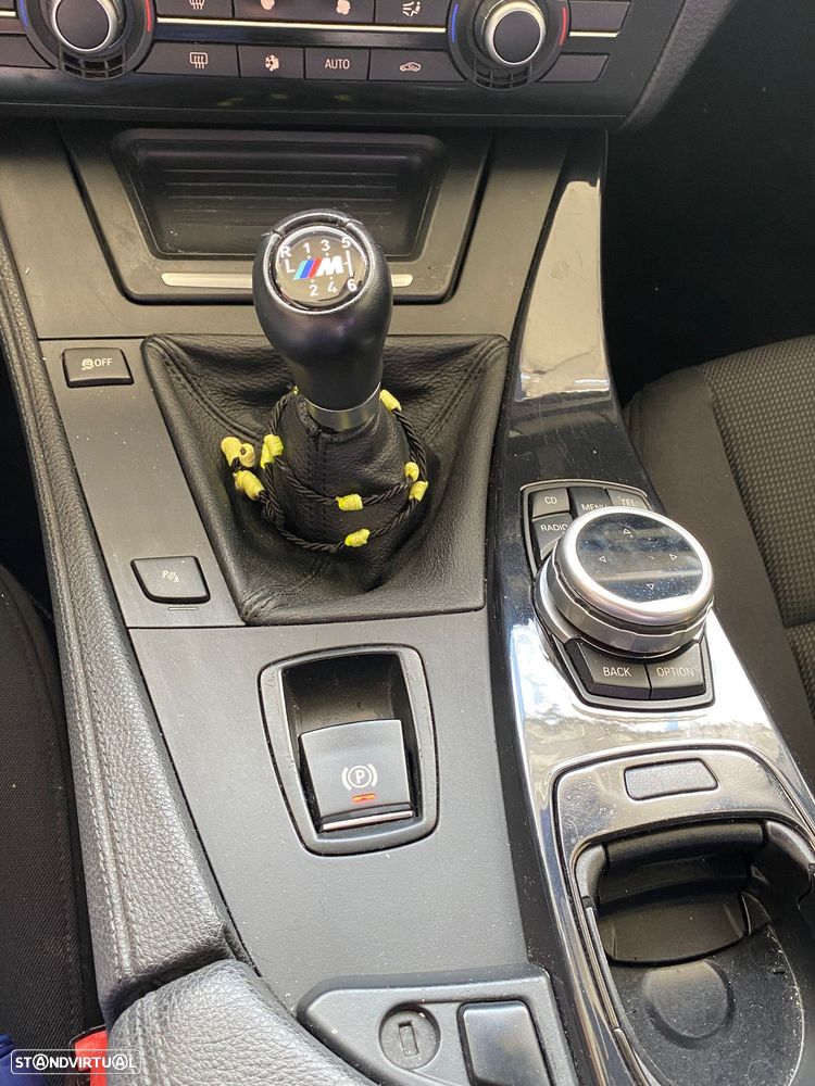 BMW 520 d Pack M - 23