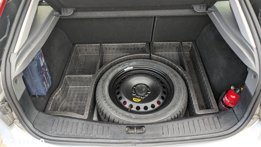 Ford Focus - 19