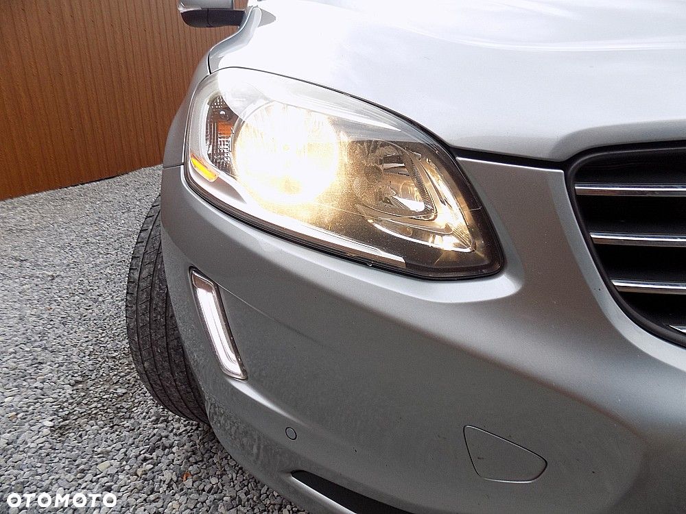 Volvo XC 60 D4 Geartronic Kinetic - 23