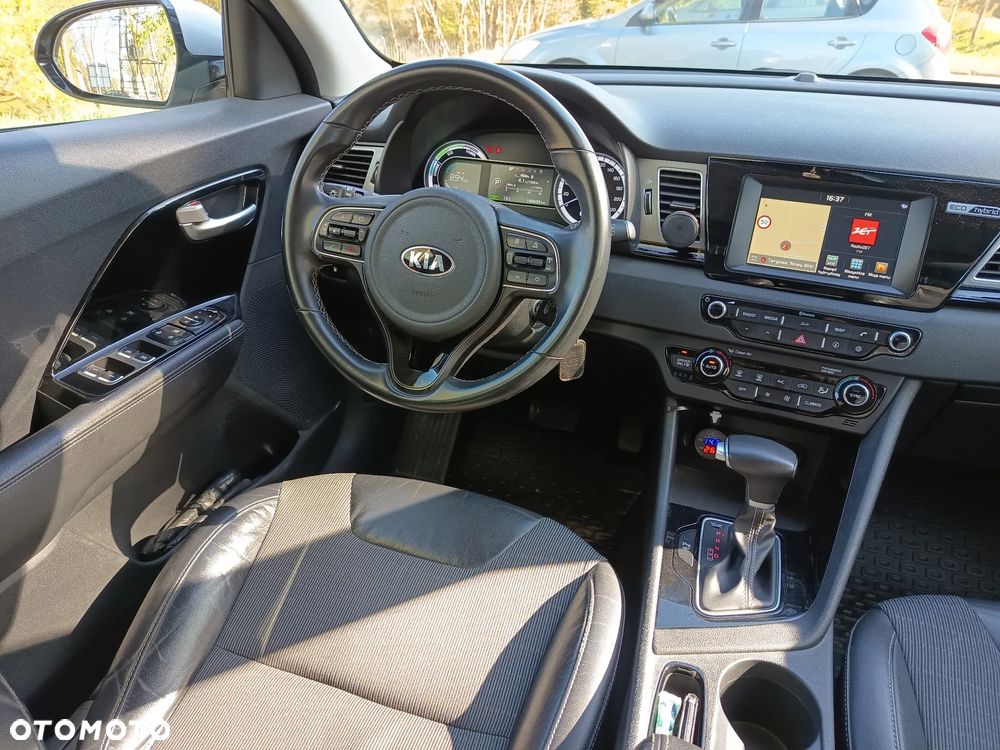 Kia Niro 1.6 GDI Hybrid L - 7