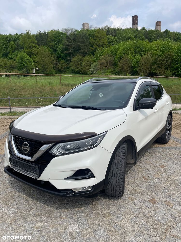 Nissan Qashqai 1.6 dCi Xtronic TEKNA+ - 32