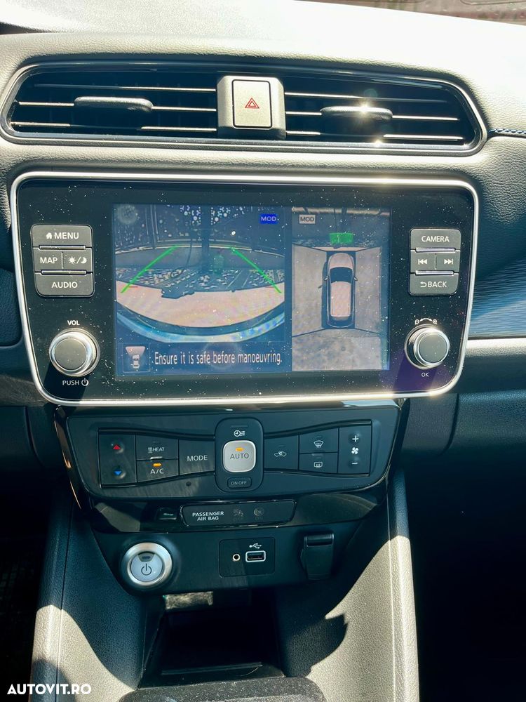 Nissan LEAF 40 kWh N-Connecta - 4