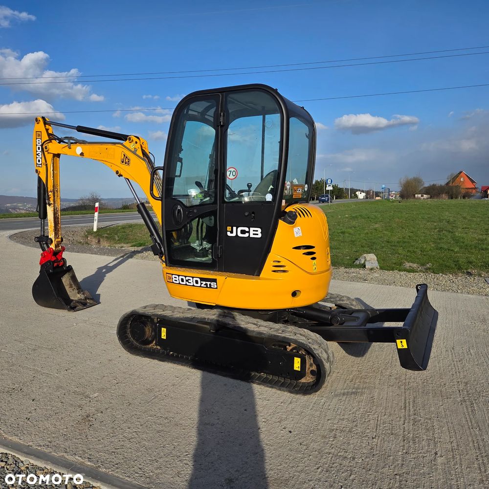 JCB 8030 - 1