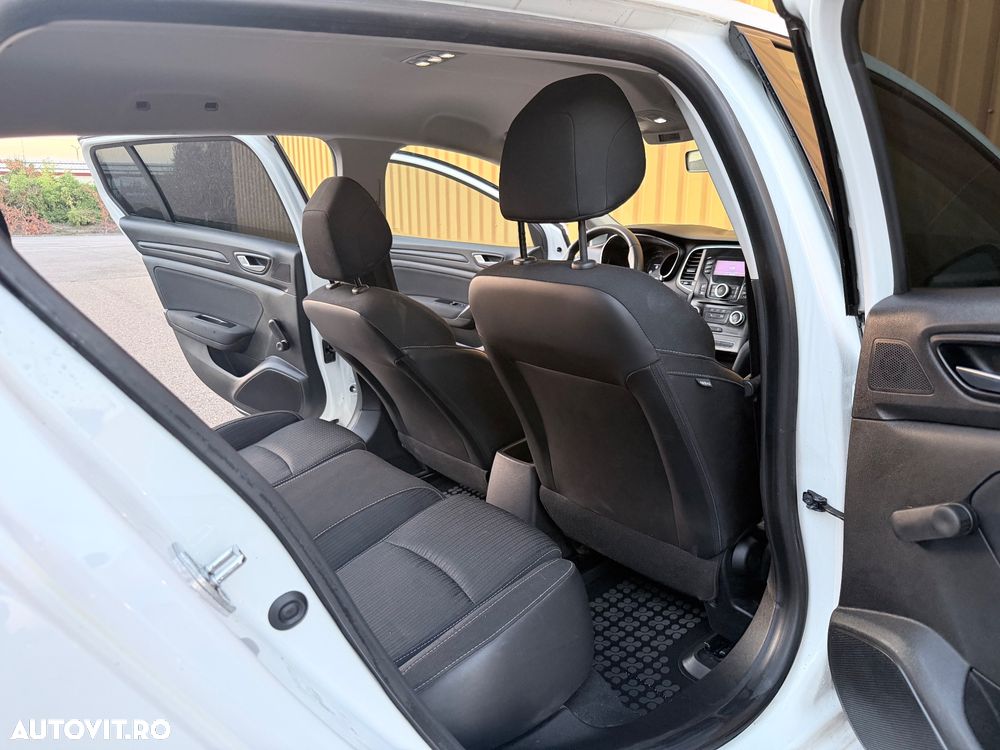 Renault Megane 1.5 dCi Eco2 Expression - 11