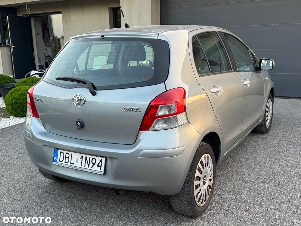Toyota Yaris 1.33 VVT-i Life - 8