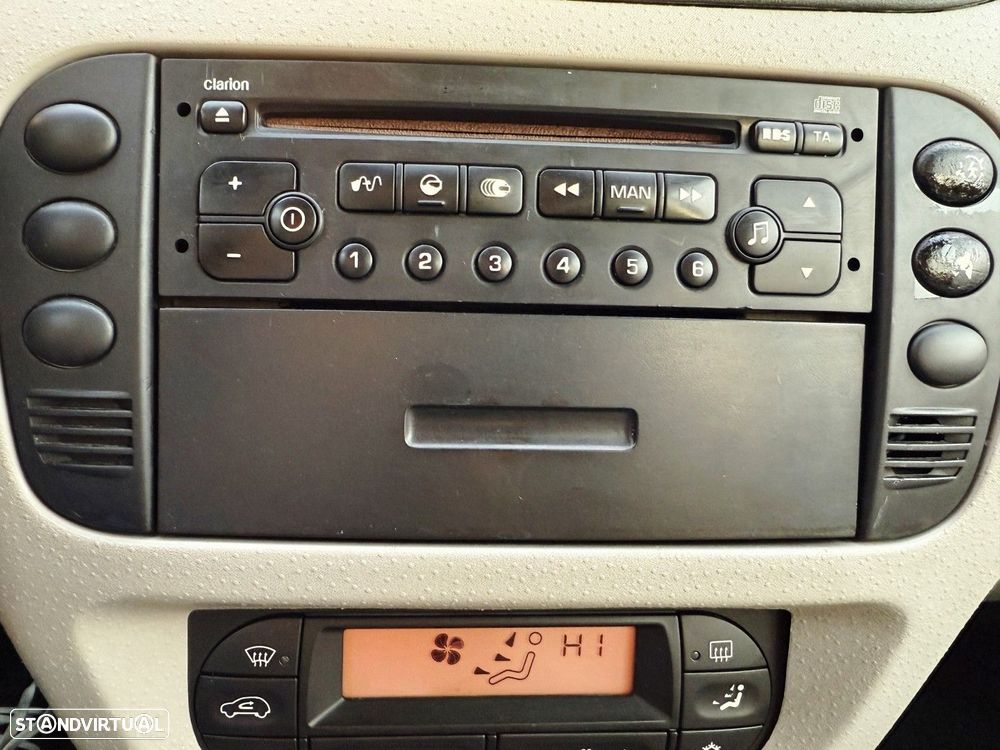 Citroën C3 1.4 Exclusive - 15