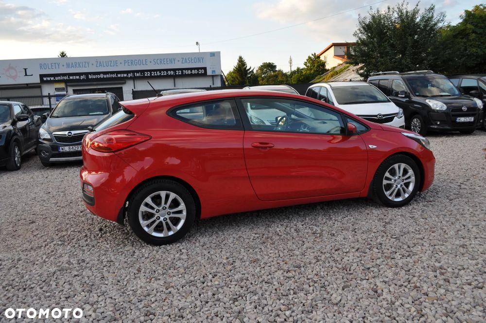 Kia ProCeed - 7