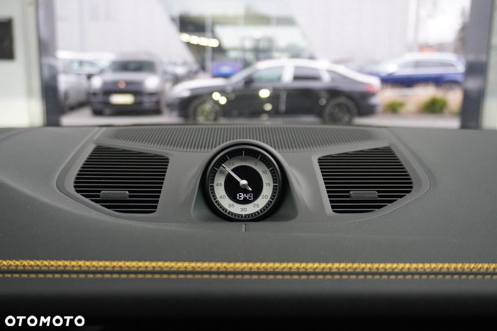 Porsche Cayenne S E-Hybrid PHEV - 23