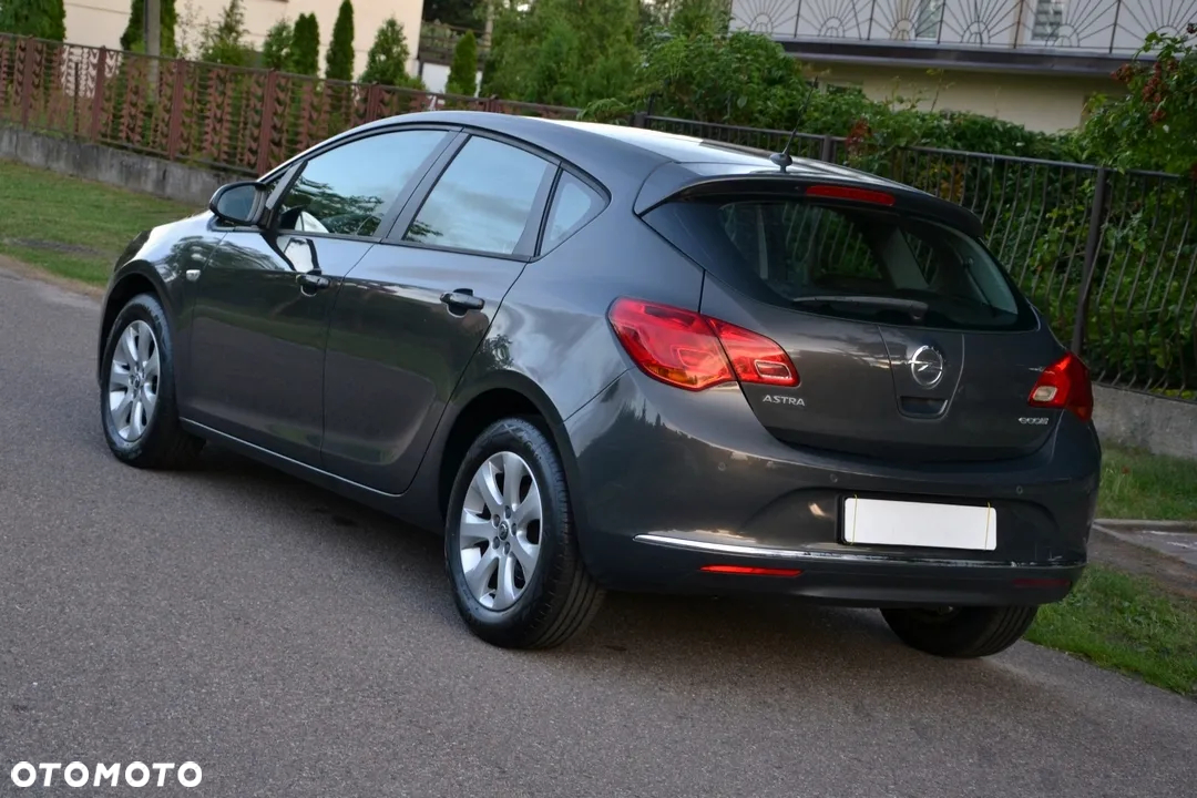 Opel Astra 1.4 Turbo Edition - 5