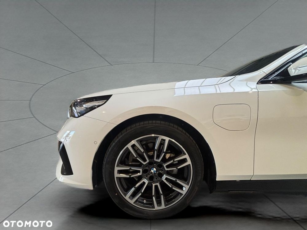 BMW Seria 5 - 8