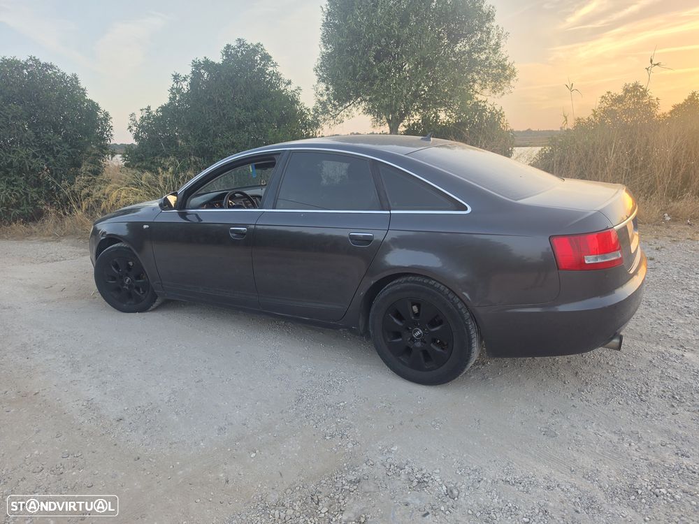 Audi A6 2.7 TDI V6 Multitronic - 9