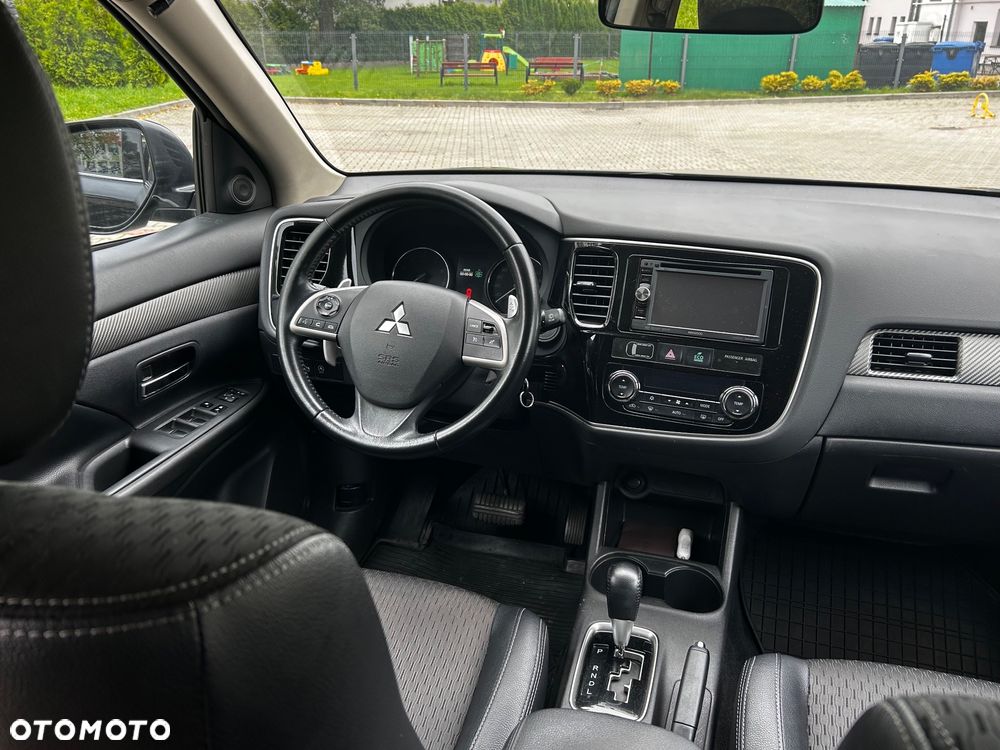 Mitsubishi Outlander 2.0 Intense CVT - 7