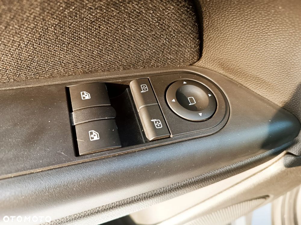 Opel Astra 1.6 Selection - 26