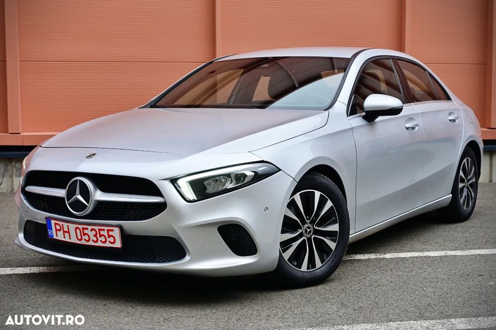 Mercedes-Benz A - 1