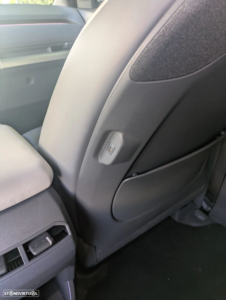 Kia EV3 81,4-kWh FWD GT-Line - 42