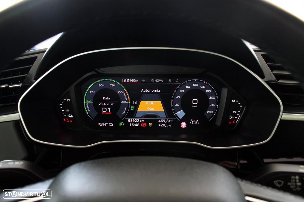 Audi Q3 45 TFSIe S tronic S line - 11