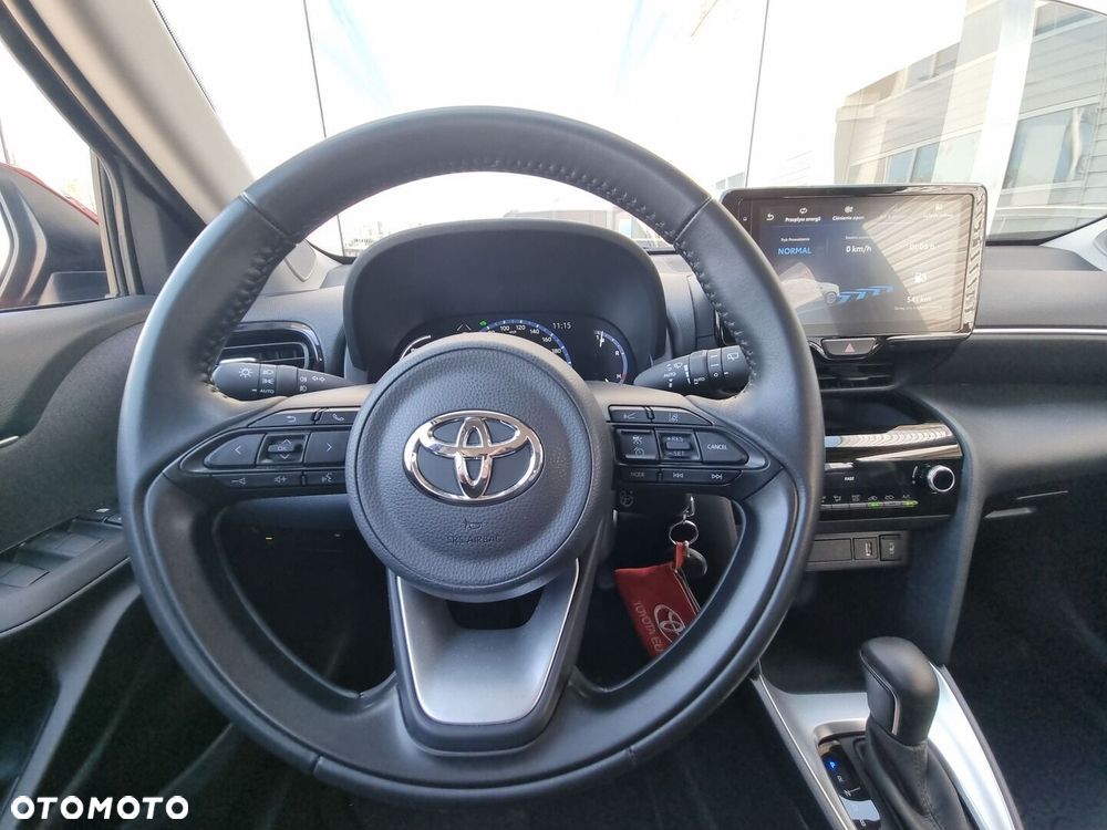 Toyota Yaris Cross Hybrid 1.5 Comfort - 18