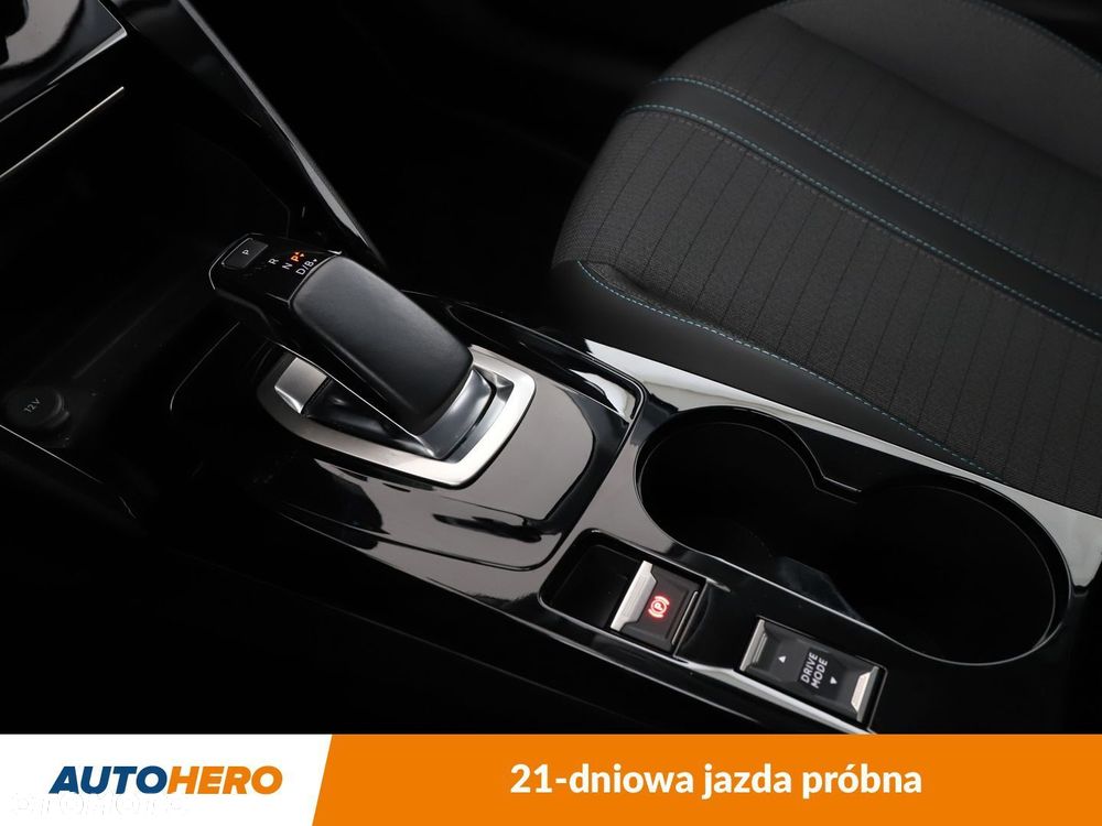 Peugeot 2008 e-2008 Allure Pack - 29